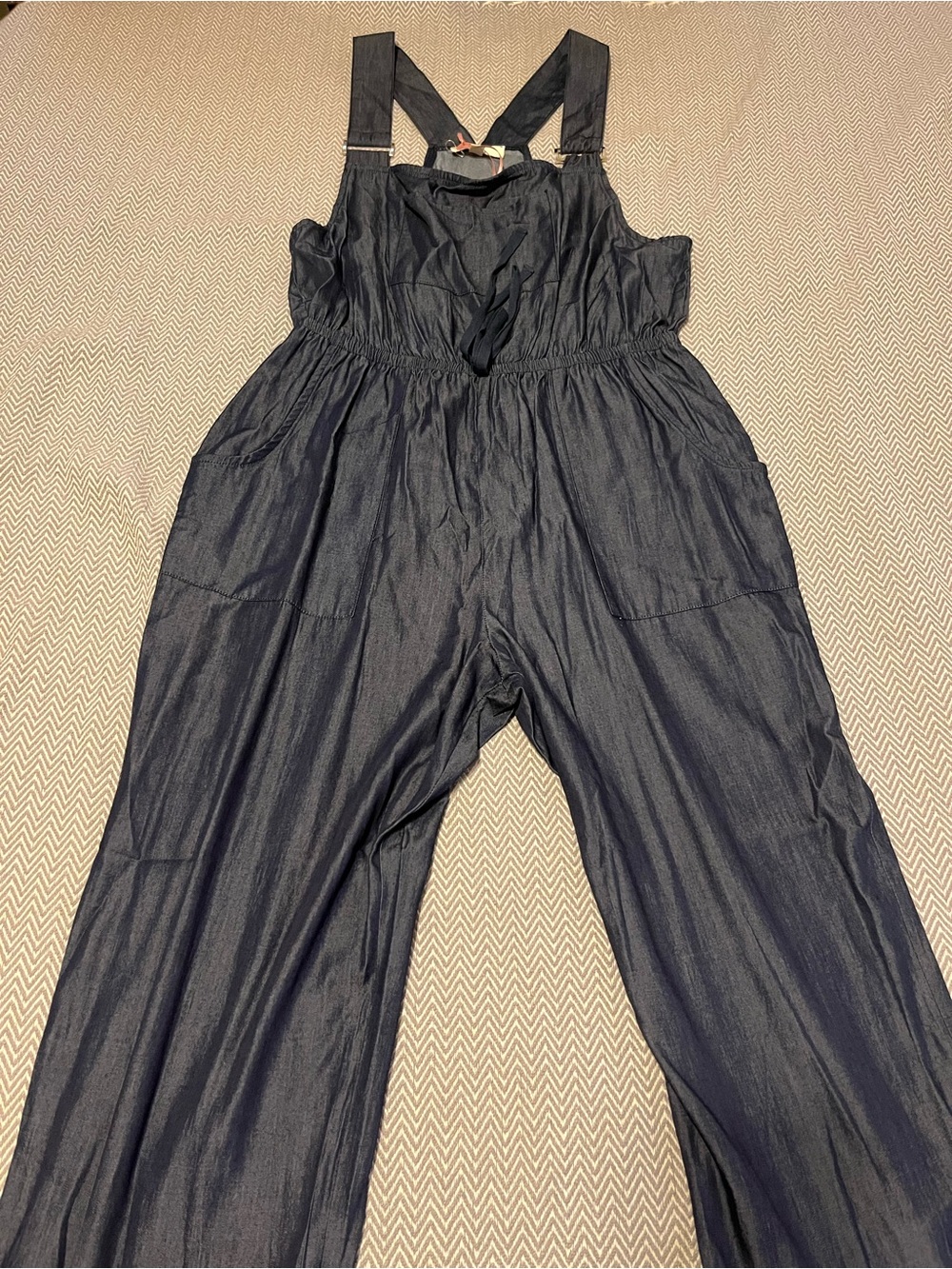 NWT! Entro Dark Chambray Overalls With Silver Buckles & Drawstring Waist. Med.